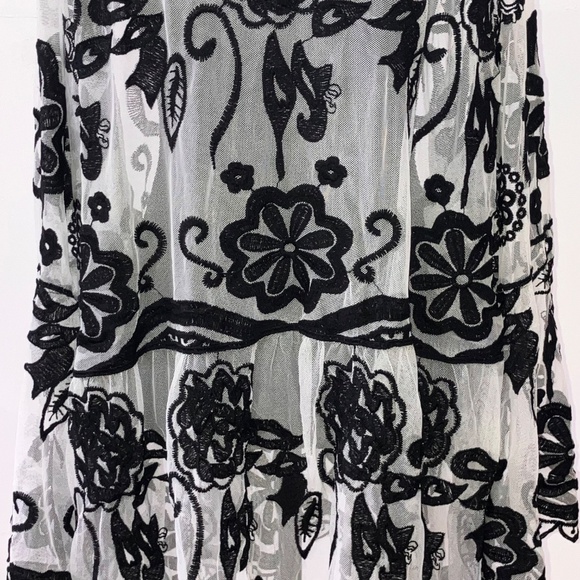 Lane Bryant sheer embroidered top - Picture 4 of 8